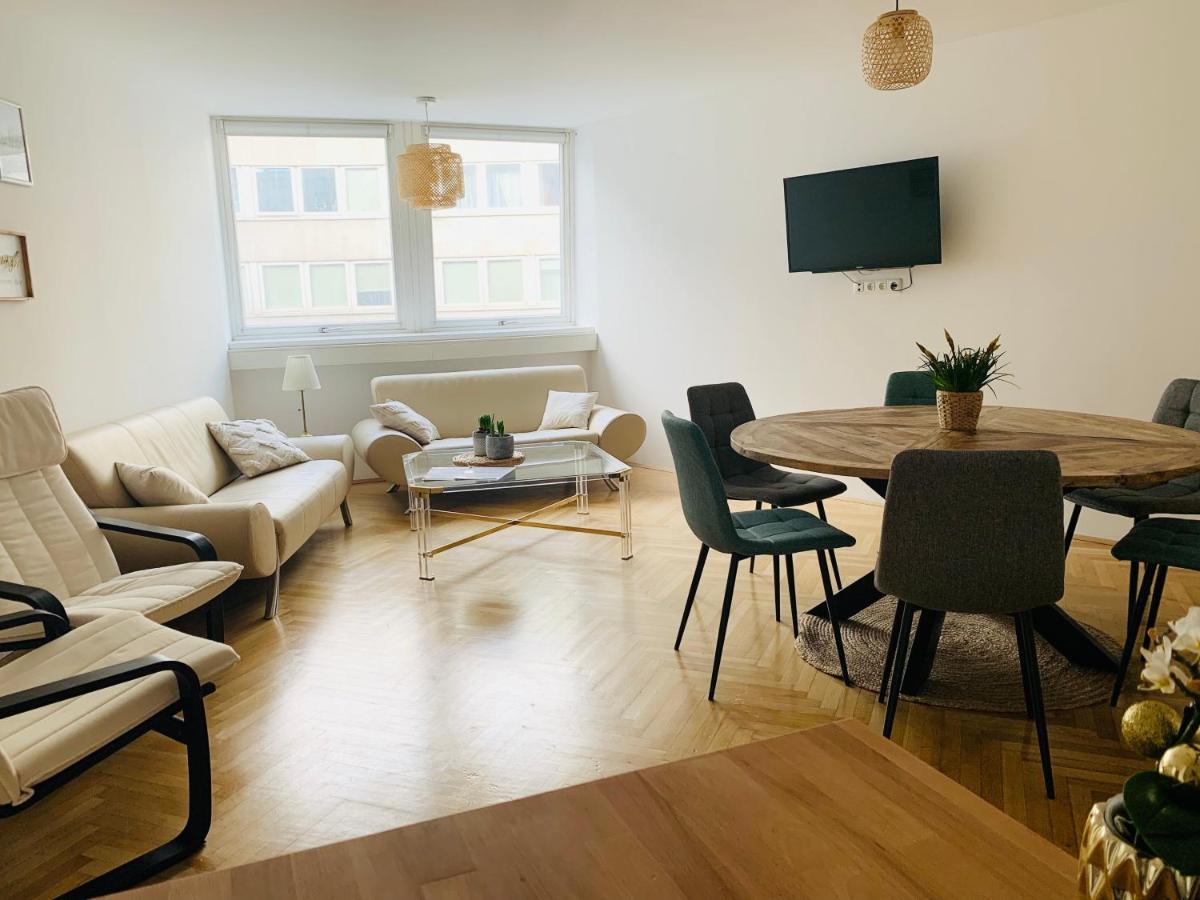 Ruhige Wohnung Im Gasometer Wien *Wifi*U3*Netflix* Exteriör bild